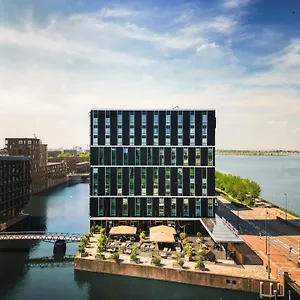 4* Hotel Four Elements